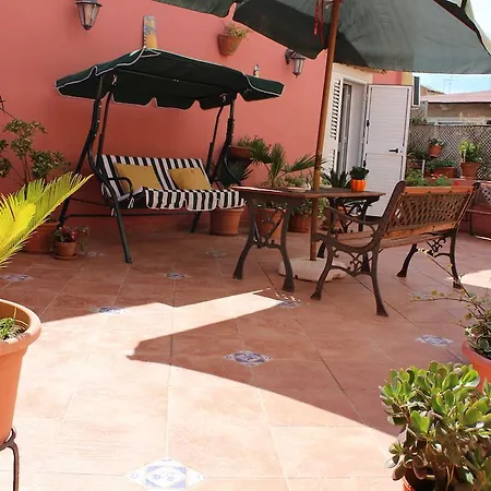 ゲストハウス L'isola Di Ortigia